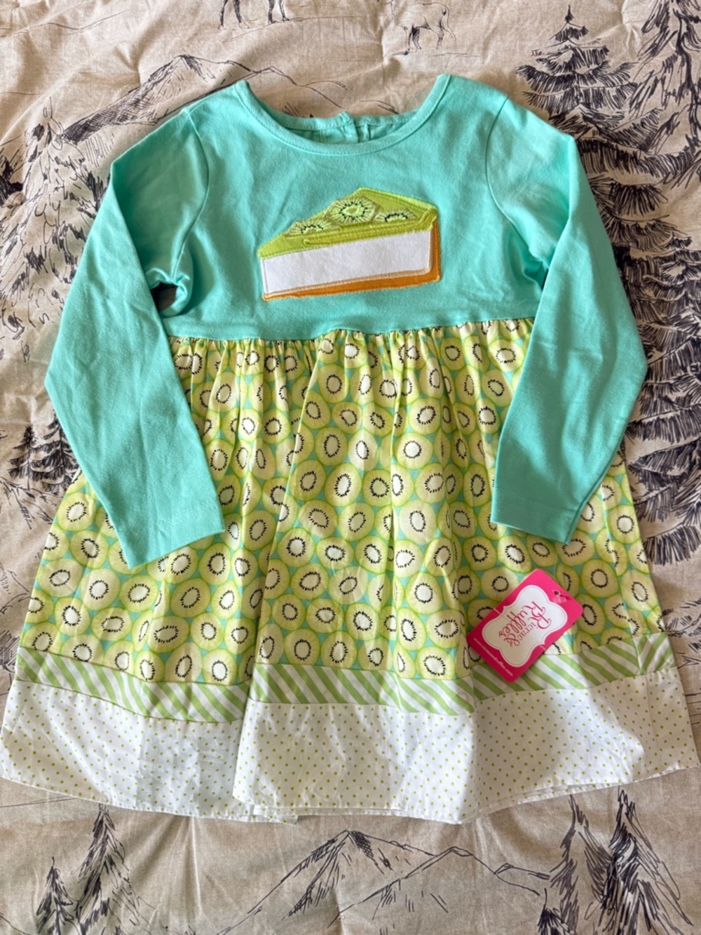 Ricrac & Ruffles Kiwi Pie Dress. NWT. Sz 4